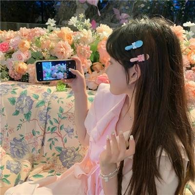 前哨第四季封面